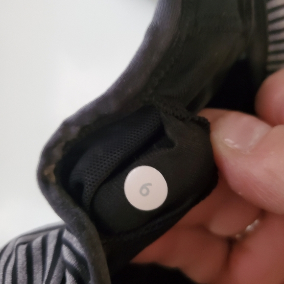 Bundle 2 Lululemon Sweaty Or Not Bra's Size 6 Full On Luxtreme Fabric - Picture 12 of 15